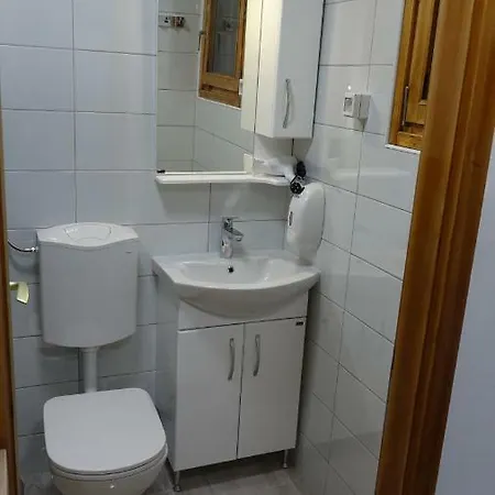 Apartma - Brunarica 69 Holiday home